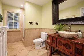 Loke Lani 'Bella rosa' casa di lusso hawaiana con piscina, vasca idromassaggio e aria condizionata vicino alla spiaggia! - Image 3
