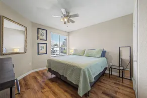 KING BED  Gated  Chase Field is close! Community Pool - Image 5