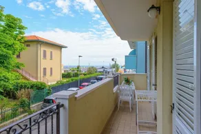 APPARTEMENT 2 PIÈCES N ° 4, AVEC GRANDE VUE MER SUR BALCON, CLIMATISÉ ET PARC - Image 4