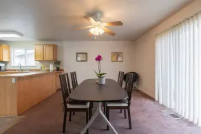 Spacious 2BR House Historic Downtown Roseville - Image 5