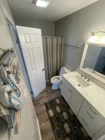 LOOK Luxury Pirates Cove OBX Penthouse 3/2 Home near Beach & Free 25' Boatslip - Image 5