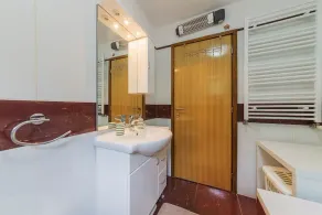 Villa Lucia with Heated Pool - Image 4
