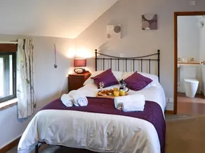 1 bedroom accommodation in Little Haubois, near Norwich - Image 3