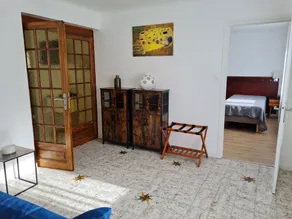 Charming Renovated House with Private Parking, Garden, and Easy Access to Nancy - Image 5