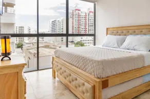 Apartamento de 2 habitaciones y 2 banos muy cerca a la playa, y al Aeropuerto. - Image 4
