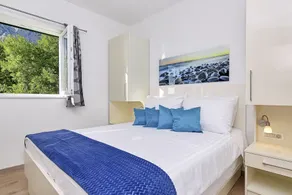 SPECIAL PRIS! Genåbning - feriehus med pool, havudsigt, tre soveværelser - Image 3