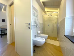 \"SUN\" Penthouse downtown ten minutes from beaches - Image 2