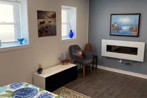 The Charmer - Grand Bend, Pinery & Ipperwash Hub! - Image 2