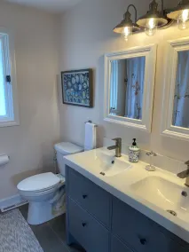 Fuldt renoveret strandhus tæt på Pier 10 sovepladser - Image 3