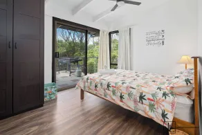 Waterfront Pet-Friendly Home - Oceanview Cottage - Image 5