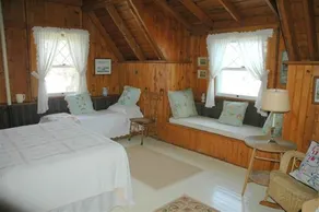 6 BR Waterfront Thousand Islands Cottage with Boldt Castle Views - Image 4