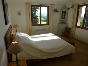 Belle maison familiale avec piscine, intimité totale et vue sur le Lubero - Image 5