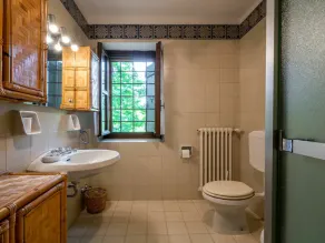 Vacation Home em Valfenera com 5 quartos e capacidade para 12 pessoas - Image 2