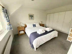Pretty Thatched Cottage, close to sandy beach - Image 5