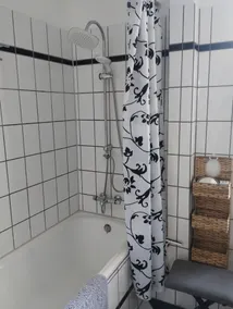 Gemütliche Wohnung mit Balkon am Waldrand - Image 3