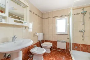 Casa vacanze LENU con piscina e splendida vista sul mare - Image 4