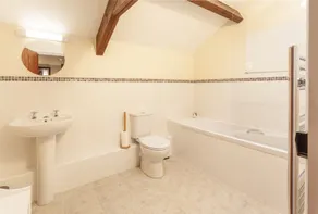 Red Deer Cottage, Wheddon Cross - Image 4