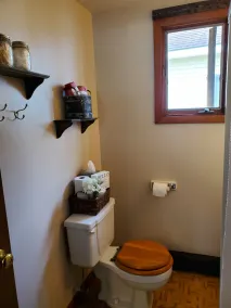 Lakeside Cottage! - Image 3