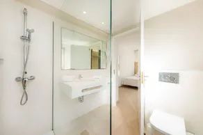 Apartment 'Aquamarina 5' with Shared Pool, Wi-Fi, and Air Conditioning - Image 3