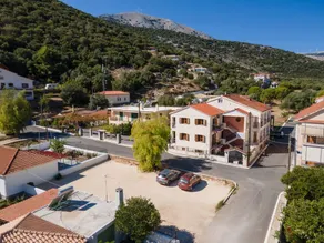 Alexatos Studios - Traditional & On Budget - Image 3