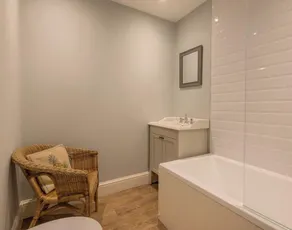 CARN DU 1, pet friendly, country holiday cottage in Rock - Image 4