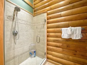 4 BR Mountain cabin with beautiful long range views in quiet gated community - Image 5