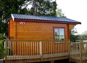 Cozy, romantic waterfront cabin. Sleeps 2, pet-friendly, walk to all amenities. - Image 4