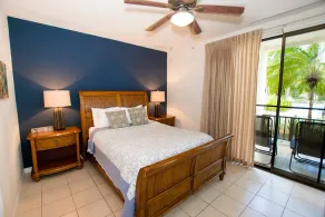 Ground-floor unit with terrace with direct access to pool in Coco - Image 5