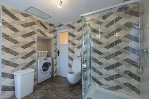 Beautiful villa with swimming pool, grill, free WiFi, washing machine - Image 5