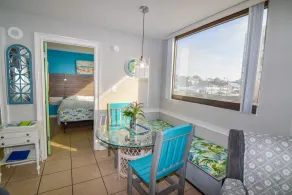 2 bedroom, 2 bath OCEANFRONT condo. Pool. Crescent Beach. - Image 5