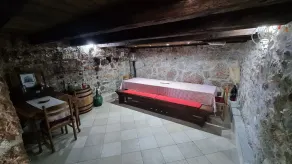 House Ante - Image 2
