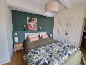 Maison DE Village Entierement Renovee Avec Piscine - Image 4