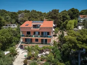 Apartment in Mali Lošinj with Seaview, Balcony, Air condition, WIFI (4896-4) - Image 2