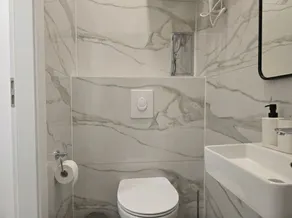 Stylish 1BR Apartment Wiener Stadthalle - Image 4