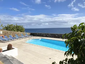Une merveilleuse villa de première ligne pour regarder les bateaux passer! - Image 5