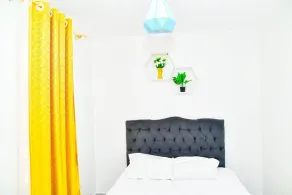 Fully furnished 1-Bedroom Apartment - Image 2