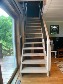 Secluded & Romantic, Blowing Rock, Views, Hot tub - The Red Rover - Image 3