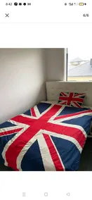 Specious five bedrooms with access to swimming pool and gym. - Image 2
