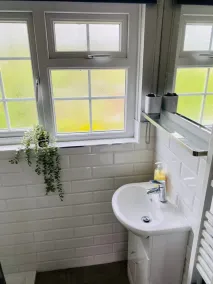 Beautiful seaside retreat close to North Devon's white sandy beaches! - Image 3