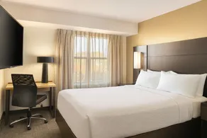 Pets Allowed! Unit with Fully-equipped Kitchen! Comes w/ FREE Breakfast & Pool! - Image 5