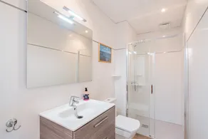 Holiday Home 'Casa La Mar' with Private Terrace, Wi-Fi and Air Conditioning - Image 4