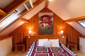 Holiday Home 'Maison de Pays' with Private Garden and Wi-Fi - Image 5
