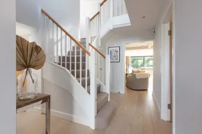 Beach Cottage - Porthcothan -  stunning cottage that sleeps  8-12 guests  in 6 bedrooms - Image 2