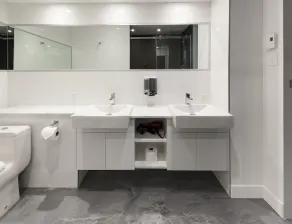 Vibrant Loft near Plateau Mont Royal and Festivals - Image 3