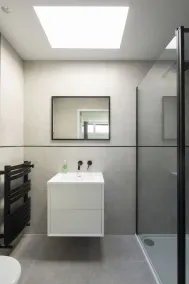 Stylish Modern London House. Extremely Private and Safe. - Image 3