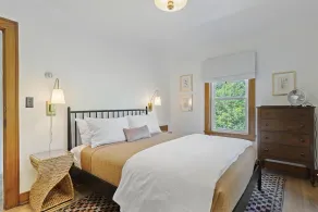 Charming Cottage Near Lake Michigan – Walk to Dining, Shops & Bike Trails! - Image 4