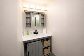 3 Resort Suites with kitchen + Event Space Access - Image 3