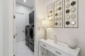 Modern Estate + Heated Pool, HotTub & Game Room! - Image 2