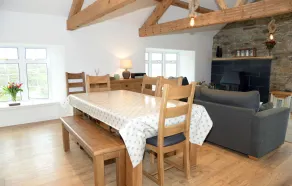 Ferme de luxe - Porthdafarch - Vues sur la mer, à 150m de la plage, poêles à bois - Image 3