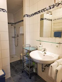Gemütliches Feriendomizil (45qm) mit Balkon und Glasfront - Image 3